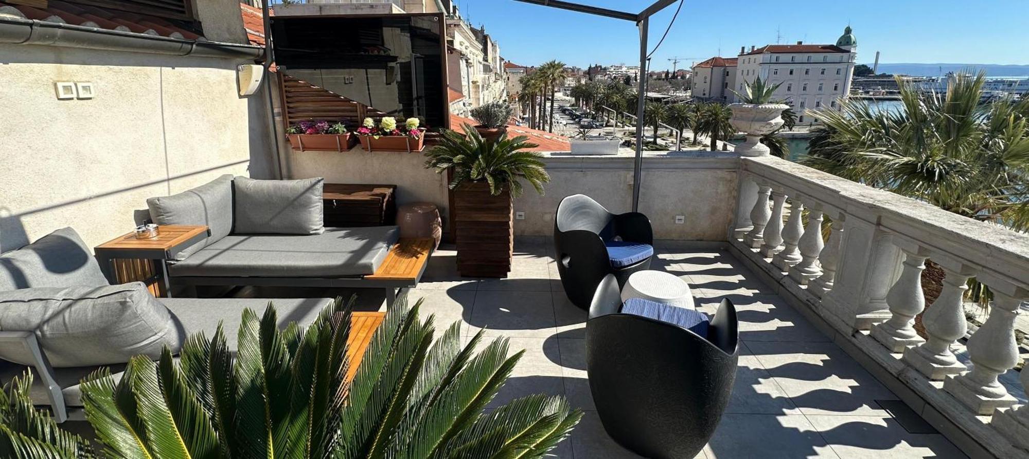 Riva Luxury Suites Сплит Экстерьер фото